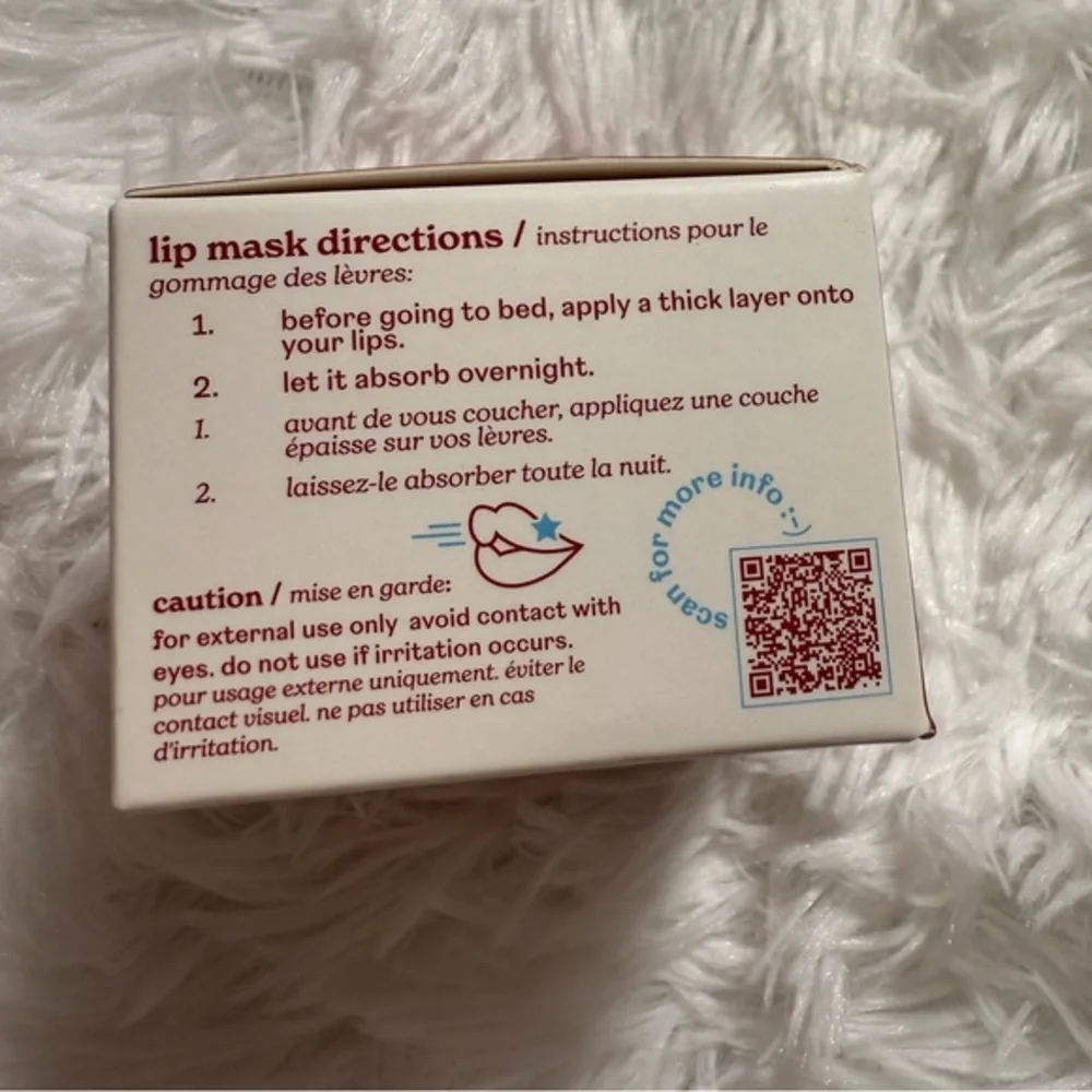 NIB JUBEL VANILLA CHERRY LIP TREATMENT MASK NIB